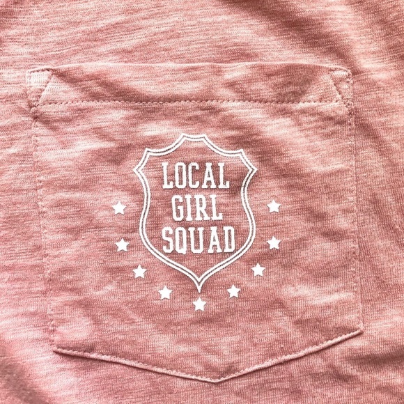 🎯3/$10 Flirtitude Active Pink Local Girl Squad Tee Large - Picture 2 of 4